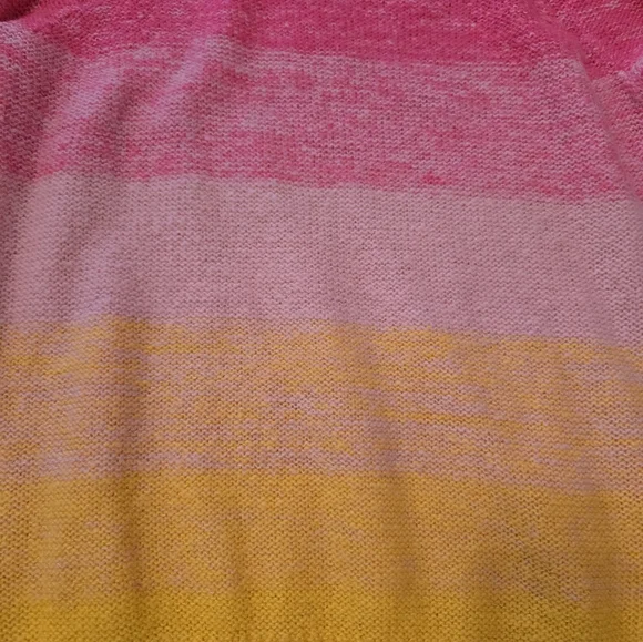 Lilly Pulitzer Sweater - Picture 4 of 4